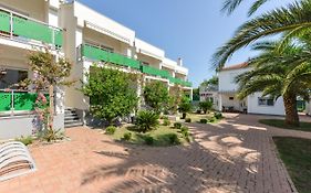 Batimat Apartments